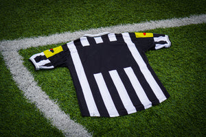 Jersey Juventus Local Version Exclusiva Europea Temporada 2000-01 (Talla M)