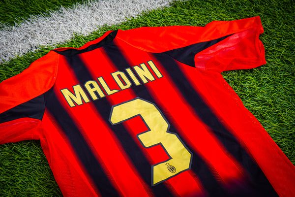 Jersey AC Milan Paolo Maldini Version Jugador Local Temporada 2004-05 (Talla M)